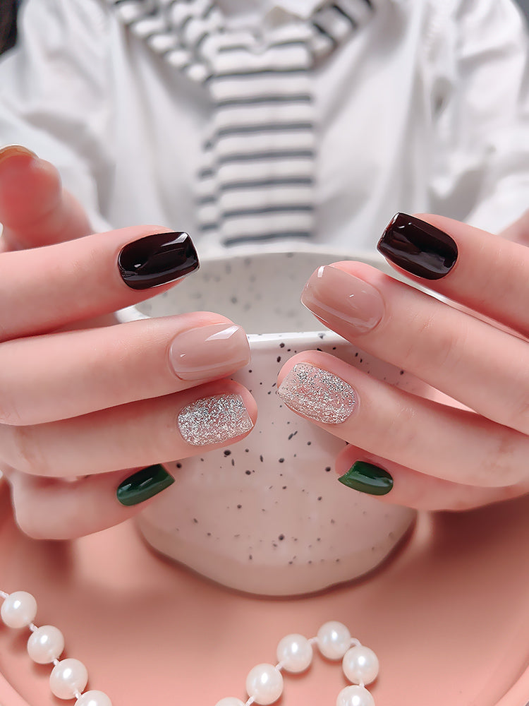 Green and White Color Jumping Press-On Nail