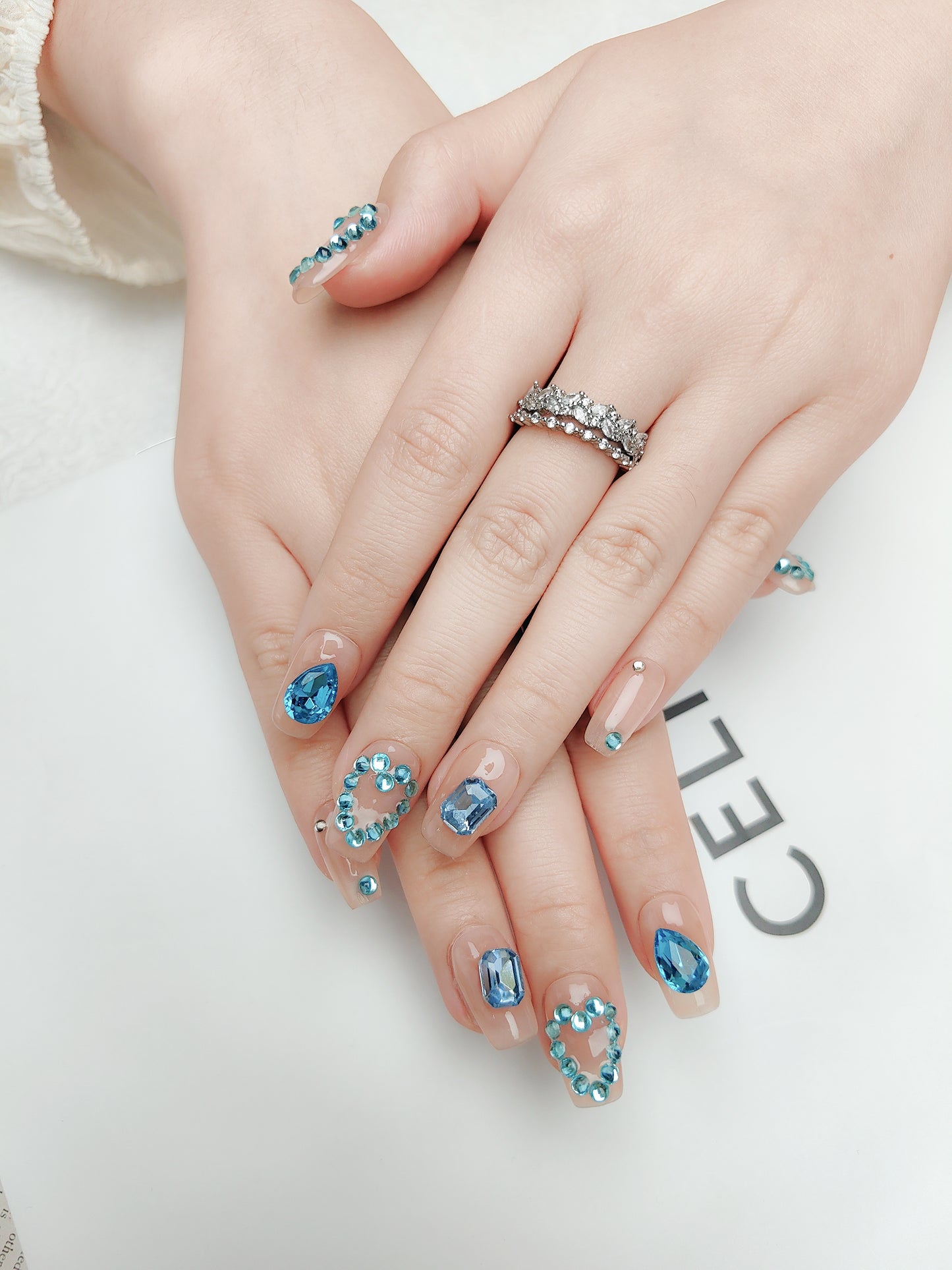 Light Blue Crystal Glitter Nails