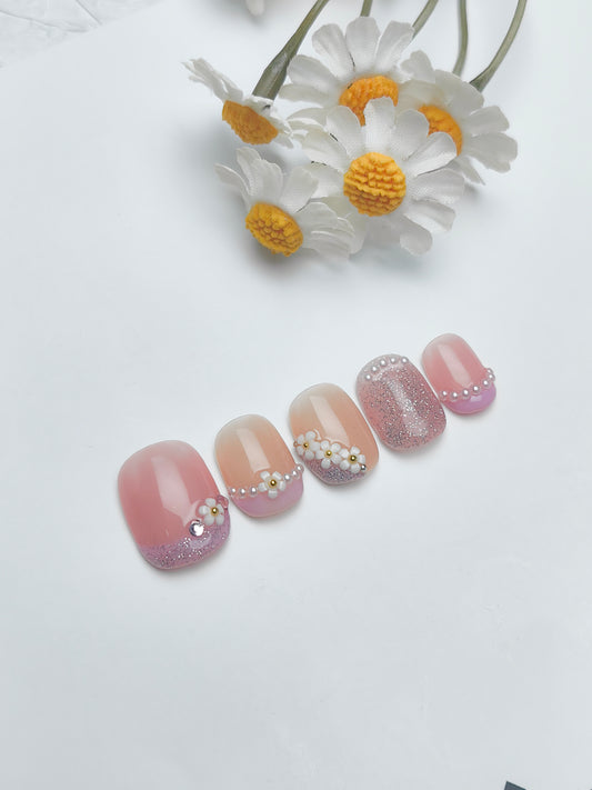 ombre color hand painted nail with Flower